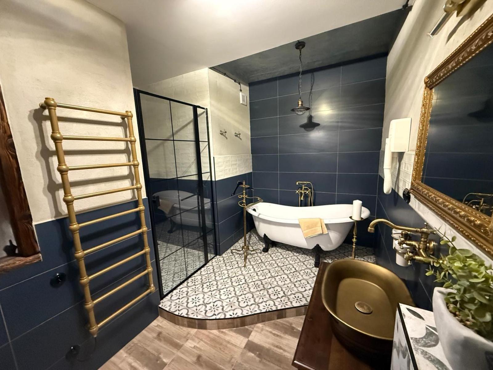 Kavart Apartments Trencin Bagian luar foto